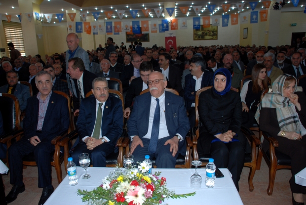 Ak Parti Midyat İlçe Teşkilatı için 5. Olağan Kongresi Bakan Nabi AVCI'nın Katılımıyla Yapıldı