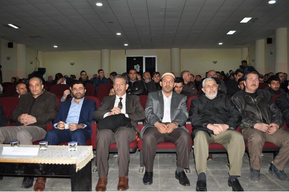 Midyat Anadolu Gençlik Derneği Erbakan Konferansı