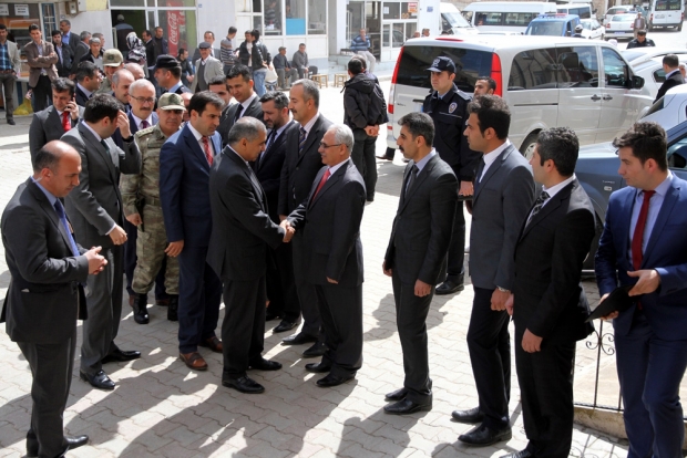 Mardin Valisi Koçak Savur Esnaf Gezisi