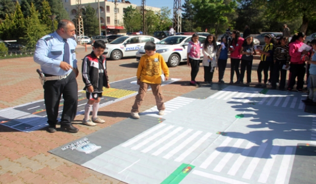Midyat Emniyet Trafik Haftası