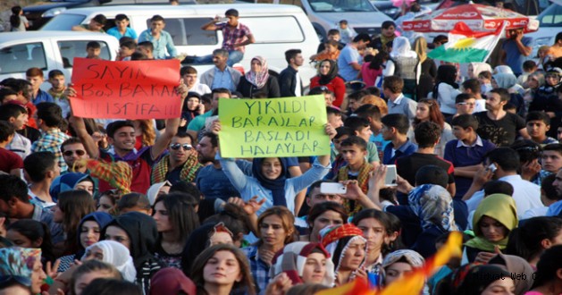 Midyat Hdp Seçim Kutlamaları