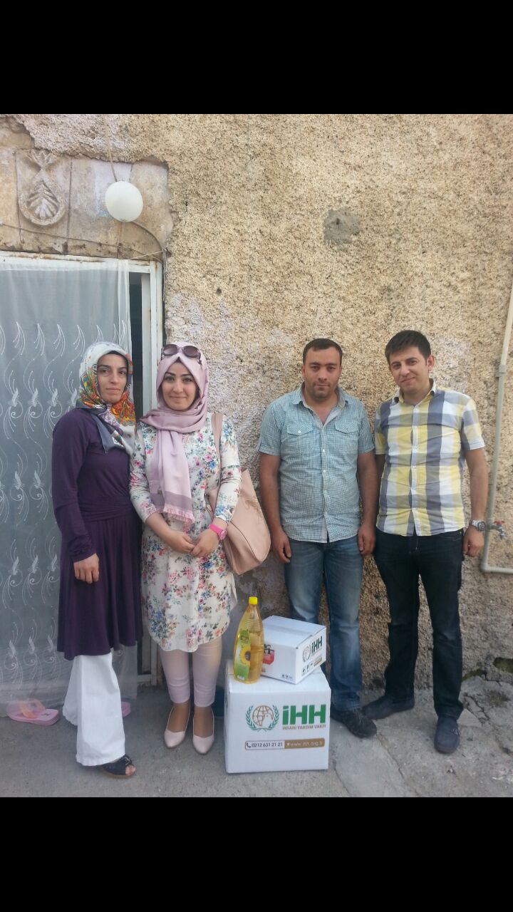 İHH Midyat Ramazan Kumanyası Dağıtımı