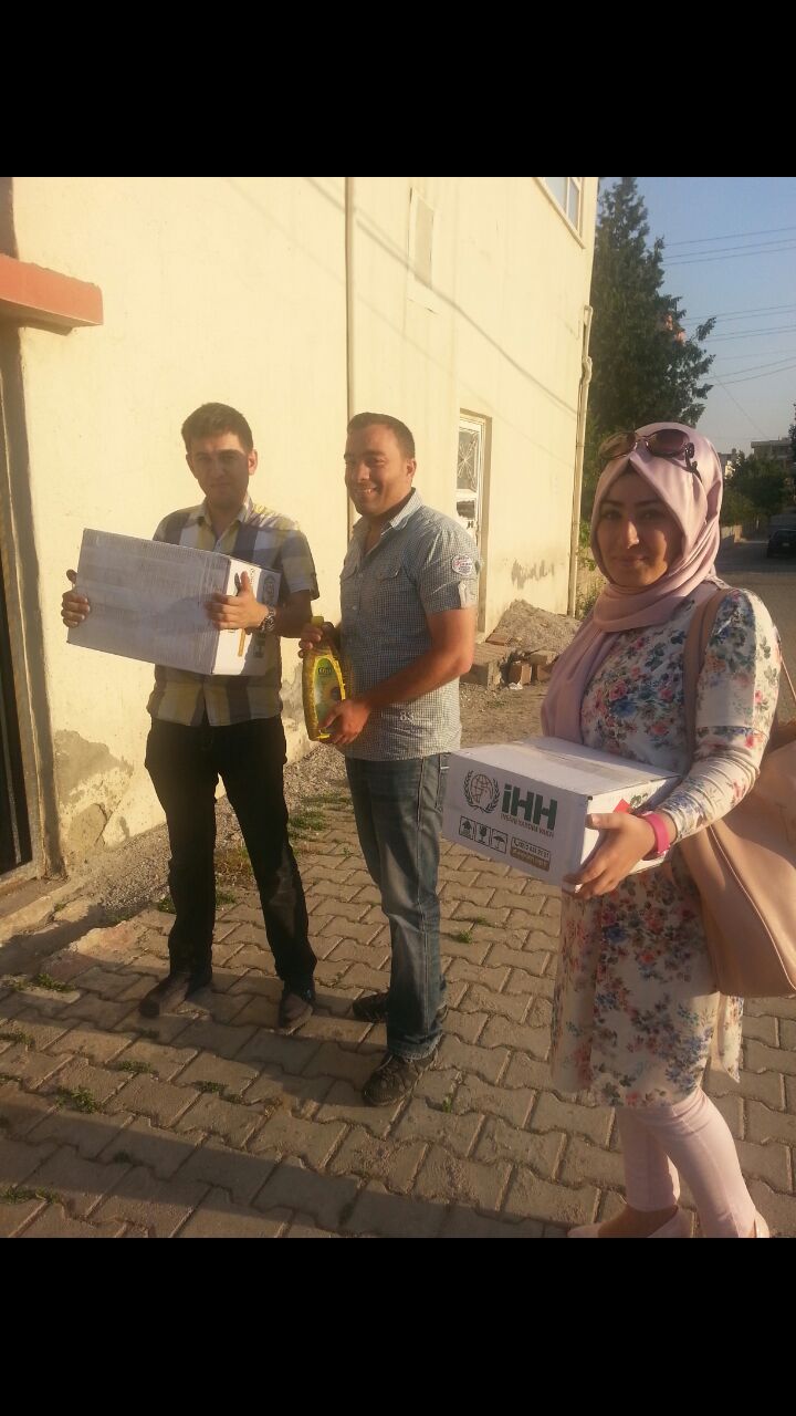 İHH Midyat Ramazan Kumanyası Dağıtımı