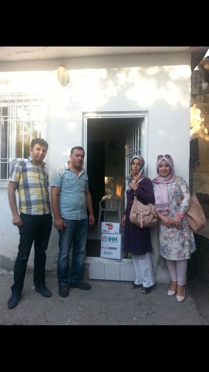 İHH Midyat Ramazan Kumanyası Dağıtımı