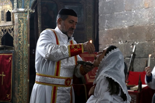 Diyarbakır Noel - Süryani Cemaati - Meryem Ana Kilisesi