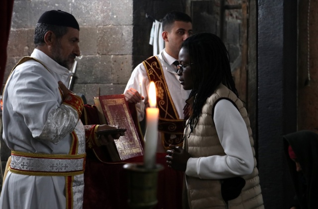 Diyarbakır Noel - Süryani Cemaati - Meryem Ana Kilisesi