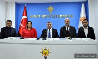 Ak Parti Midyat Belediye Başkan Adayı Veysi Şahin Basın Açıklaması Yaptı