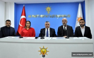Ak Parti Midyat Belediye Başkan Adayı Veysi Şahin Basın Açıklaması Yaptı