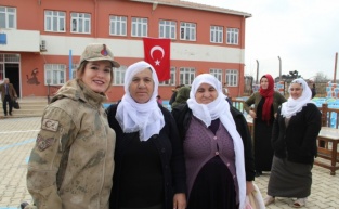 Midyat'ta terör kurbanları için anma töreni