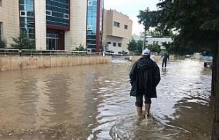 Adıyaman'da sağanak etkili oldu