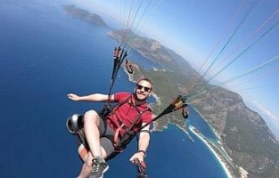 Şırnak'ta yamaç paraşütü kazası