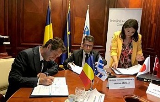 Anadolu Isuzu, tek seferde en büyük ihracat sözleşmesine imza attı