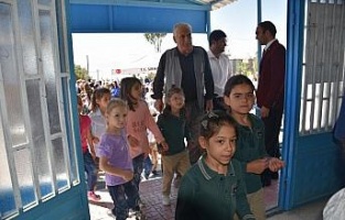 Güneydoğu'da ilk ders zili heyecanı