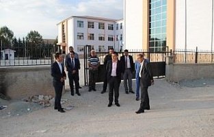 Gölbaşı Kaymakamı Aksoy'dan okulda inceleme