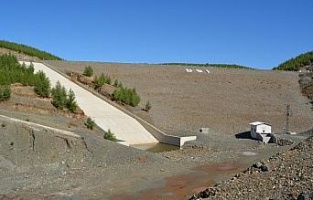 Bayraktepe Göleti su tutmaya başladı
