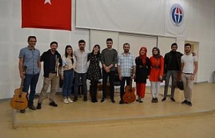 GAÜN öğrencilerinden müzik şöleni