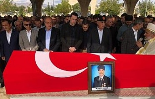 Kıbrıs gazisi son yolculuğuna uğurlandı