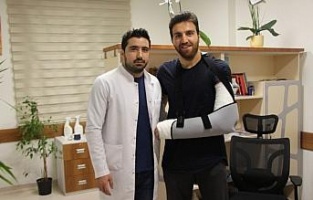 Osmanlıspor kalecisi Ahmet Eyüp Türkaslan ameliyat edildi