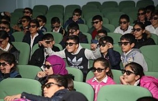 Şırnaklı öğrenciler 3 boyutlu sinemayla buluştu