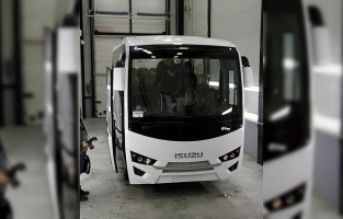 Isuzu Novo, yeni okul servisi yönetmeliğine uygun