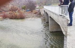 Kulp'ta vatandaşlar talep ettikleri köprüye kavuştu