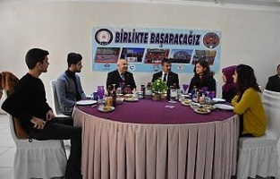 Öğrencilere müzik ve spor aletleri dağıtıldı