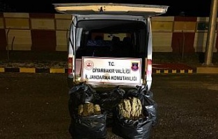 Diyarbakır'da 86 kilo 760 gram esrar ele geçirildi