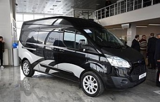 Ford Otosan'dan meslek lisesine araç desteği