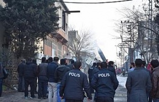 Gaziantep'te tutkal imalathanesinde yangın: 2'si ağır 5 yaralı