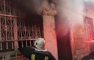 Şanlıurfa'da sigara izmariti yüzünden ev yandı