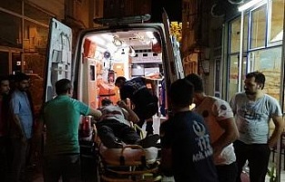 Bıçaklı kavga güvenlik kamerasında