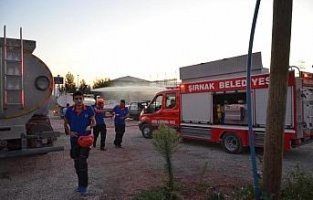Şırnak Sanayi Sitesi’ndeki yediemin otoparkında bulunan yakıt tankerinde meydana gelen patlamada ilk belirlemelere göre 1 kişi öldü, 2 kişi yaralandı.