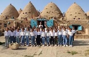 Harranlı kız öğrenciler 