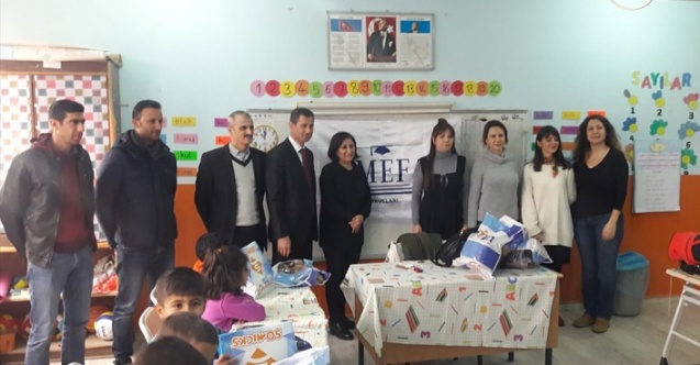 Midyat'ta 350 öğrenciye kışlık yardımı